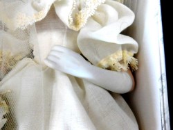 flora bride c